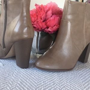 Never been worn ankle boots